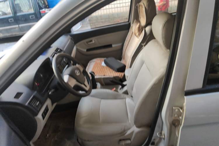 Used BAIC Changhe M50S 2015 1.4L revised economy-class K14B
