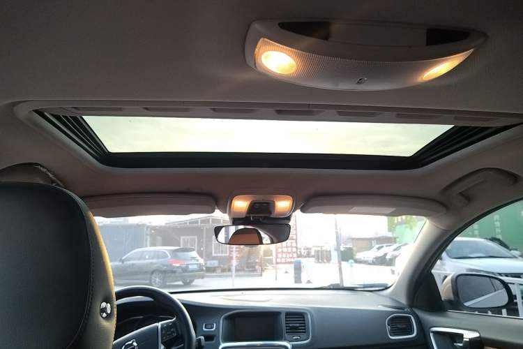 Used Volvo S60 2019 S60L Facelift T5 Intelligent Advanced Edition Headliner