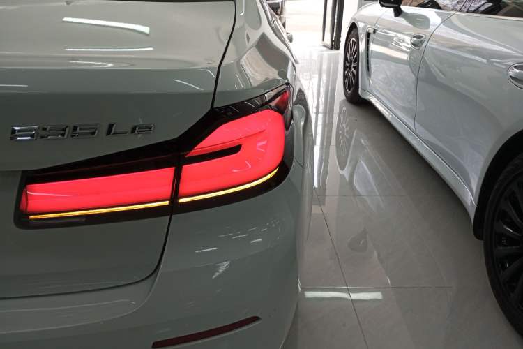 Used BMW 5 Series New Energy 2021 535Le Luxury Package Right Rear Taillight