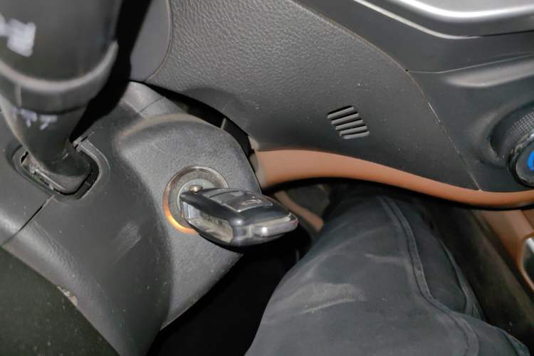 Used Geely Auto Diamond 2016 1.5L Manual Elite Edition
