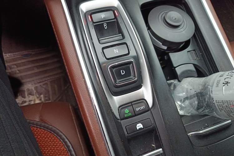 Used Honda Inspire 2019 Rui Hybrid 2.0L Jing Shang Edition China V Emission Standard
