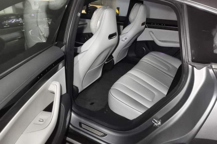 Used Hima Luxeed S7 2024 Ultra Four-Wheel Drive Flagship Edition
