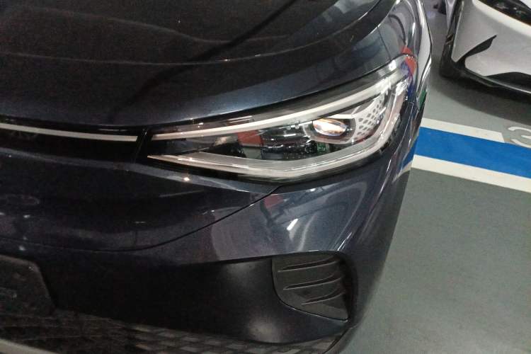 Used Volkswagen ID.4 CROZZ 2022 Long-Range Lite PRO Edition Left Front Headlight