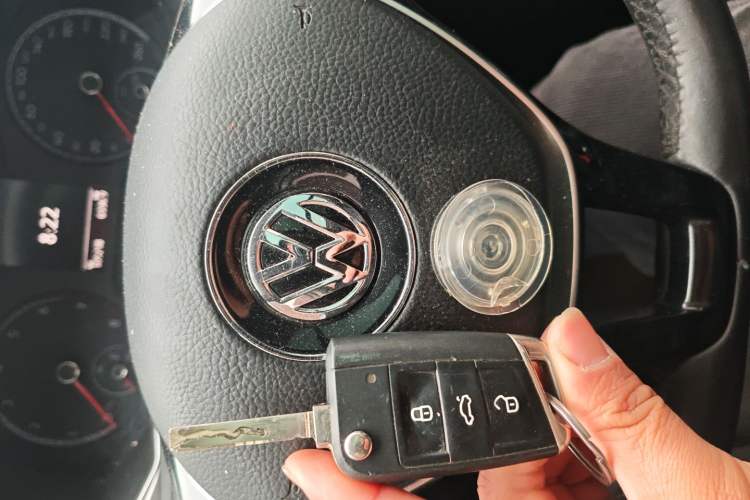 Used Volkswagen T-ROC 2019 230TSI DSG Two-Wheel-Drive Advanced Version China VI Standard