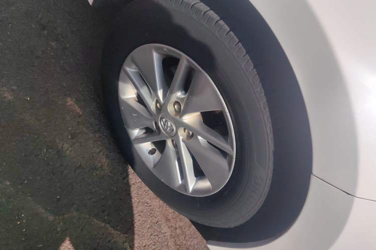 Used Toyota Corolla 2017 Revised Version 1.6L S-CVT GL