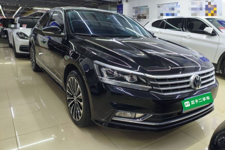 Used Volkswagen Passat 2017 330TSI DSG Prestige Edition Front Right 45 Deg