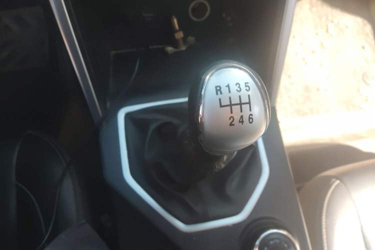 Used Great Wall Poer 2019 2.0T Commercial Version Manual Diesel 4x4 Elite Long-Box GW4D20M