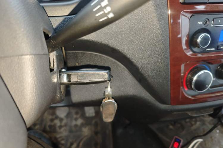 Used Chana Ruixing M60 2020 1.5L Standard Version China VI 6-Seater DAM15KR
