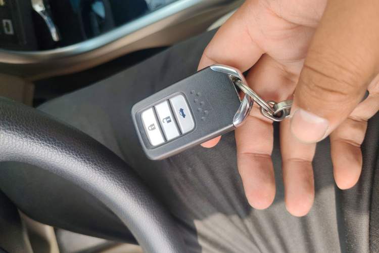 Used Honda Crider 2015 1.8L automatic luxury edition