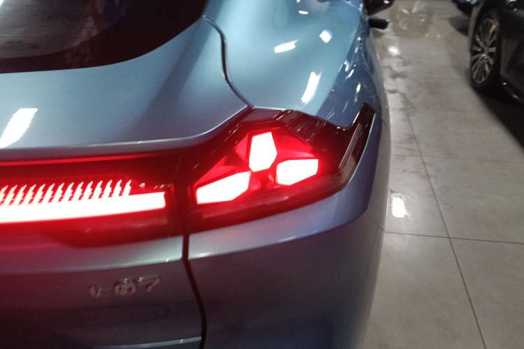 Used Deepal L07 2024 230Max Qiankun Intelligent Driving ADS SE Range-Extended Version
