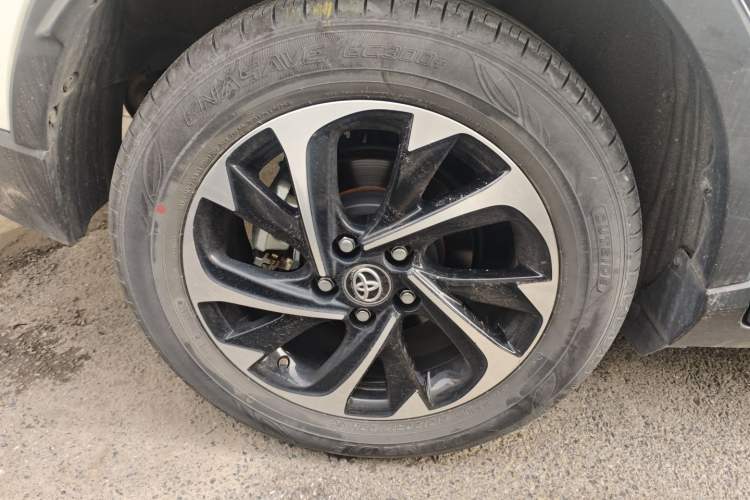 Used Toyota IZOA 2021 2.0L Yichi SPORT