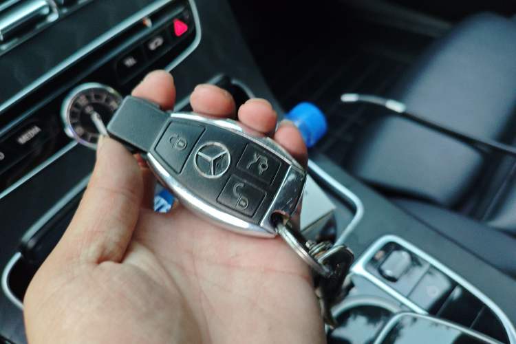 Used Mercedes-Benz C-Class 2017 Restyled C 180 L Fashion Edition Sport Version