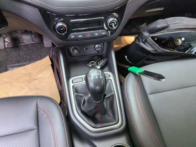 Used CHANGAN Eado 2016 1.6L Manual Fashion Edition — 13