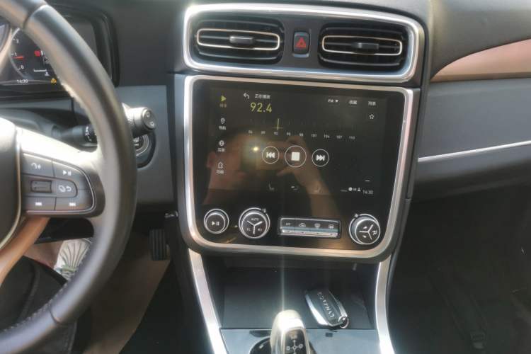 Used Lynk & Co 01 2017 2.0T Two-Wheel-Drive Version