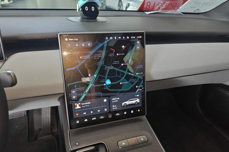 Used Nio ET5T 2024 75kWh Touring Audio And AC Panel