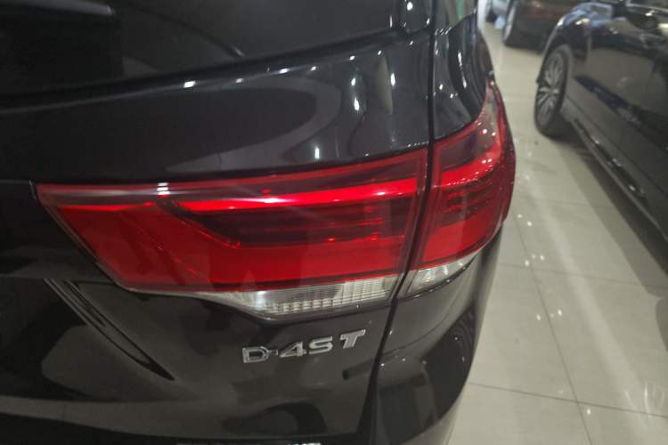 Used Toyota Highlander 2021 2.0T Four-Wheel Drive Luxury Edition 7 Seats
