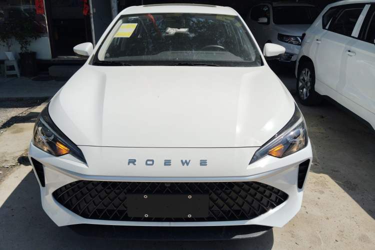 Used Roewe i5 2026 Model 1.5L CVT Luxury Version Front