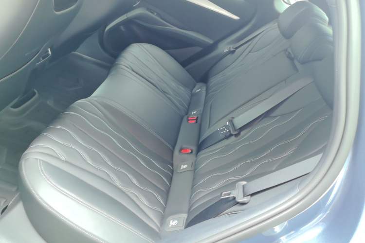 Used BYD Seal 06 New Energy 2024 DM-i 120KM Flagship Model