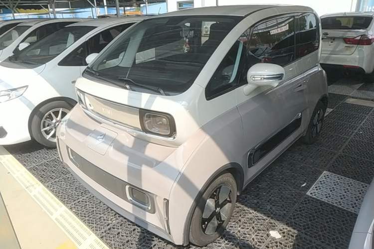 Used Baojun KiWi EV 2023 Smart Luxury Edition Ternary Lithium Guazi used car, China used car export, Used car for sale, Used Baojun cars, Cheapest cars for sale, Electric vehicle, New energy car
