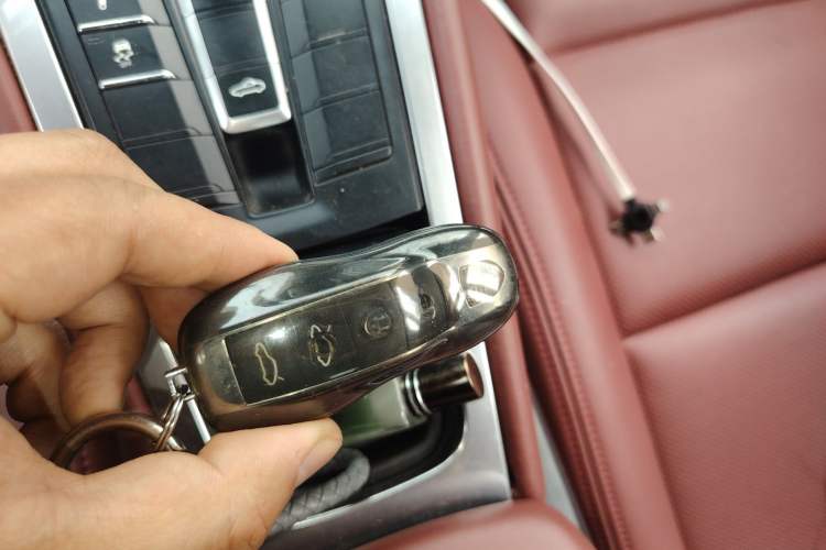 Used Porsche 718 2016 Boxster 2.0T
