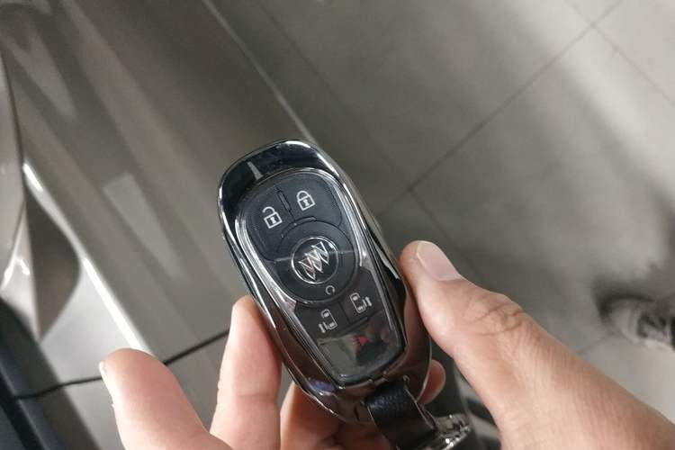 Used Buick GL8 2023 ES Lu Zun Deluxe Model