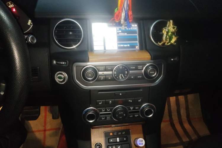 Used Land Rover Discovery 2014 3.0 SC V6 HSE Luxury