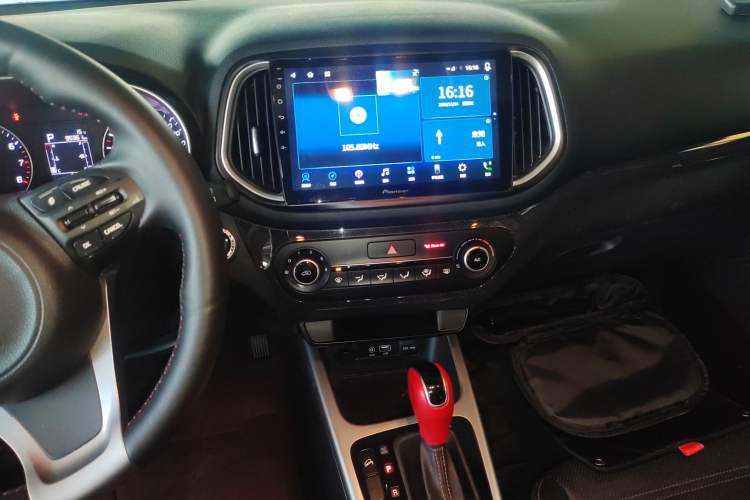 Used Kia KX3 2015 1.6T Automatic Two-Wheel Drive DLX