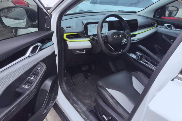 Used Geely Auto Coolray 2022 Bin Yue COOL 1.5TD DCT Ignite Edition
