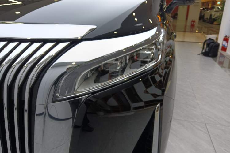 Used Wey Gaoshan 2025 Four-Wheel Drive Alpine 8
