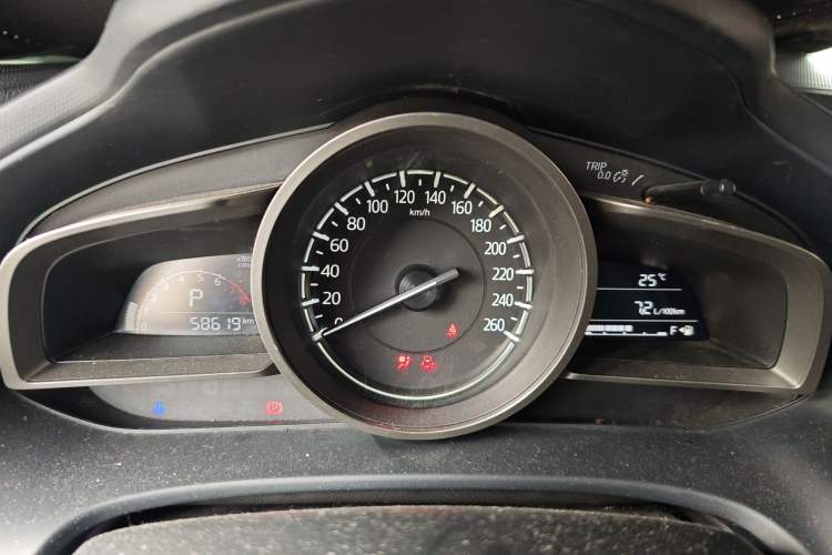 Used Mazda CX-4 2016 2.0L Automatic 2WD Blue Sky Dynamic Edition
