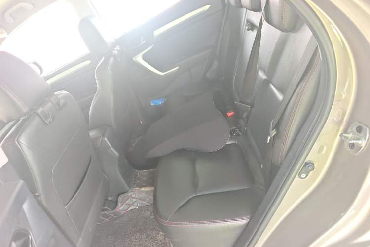 Used JAC Group Refine S3 2016 1.5L Manual Luxury Smart Version