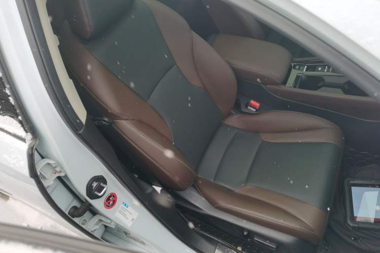 Used Honda Inspire New Energy 2023 ePHEV Prestige Edition
