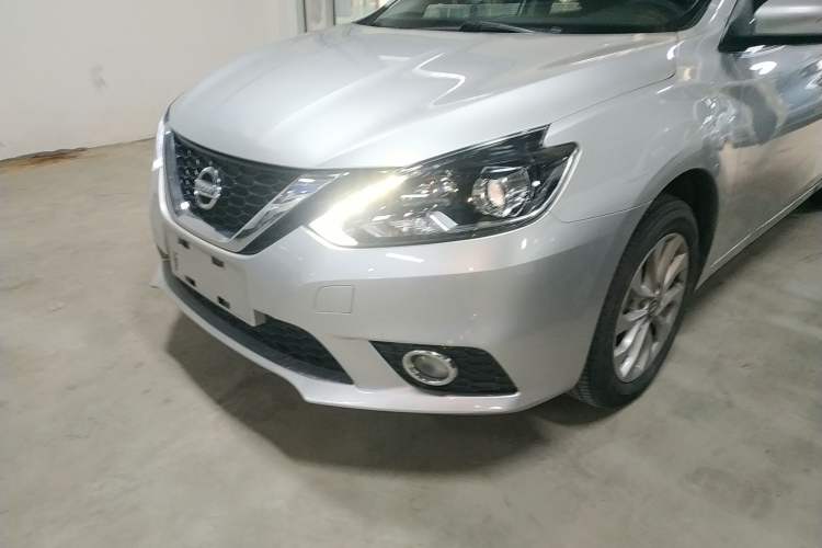 Used Nissan Sylphy 2019 1.6XV CVT Smart Connect Luxury Edition China VI Standard
