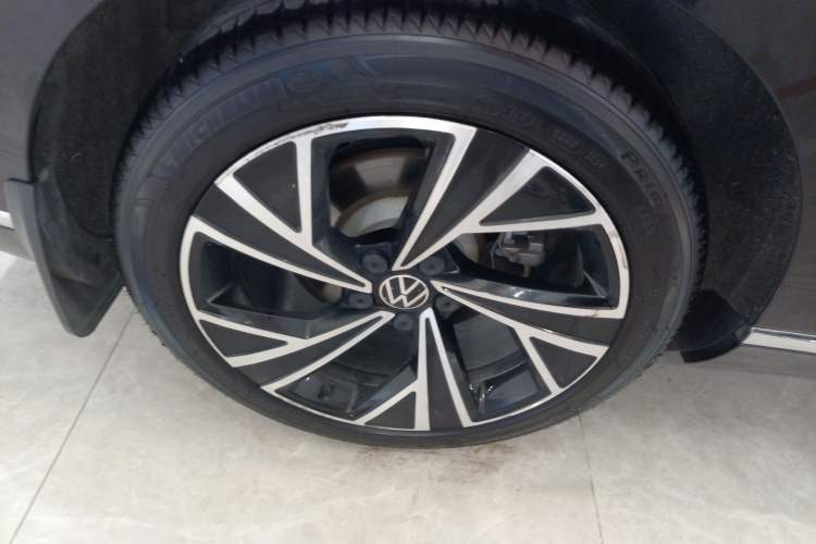 Used Volkswagen Magotan 2020 330TSI DSG Luxury Edition Exterior 5