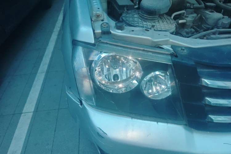 Used JDMC T5 2014 2.8T Two-Wheel Drive Upgraded Version with Standard Wheelbase JE493ZLQ4E
