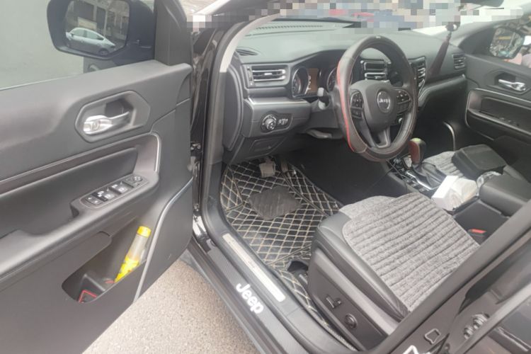 Used Jeep Grand Commander 2018 2.0T Four-Wheel Drive Enjoyment Version China V