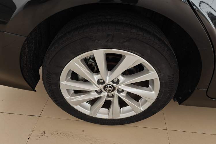 Used Toyota Camry 2021 2.0G Luxury Edition