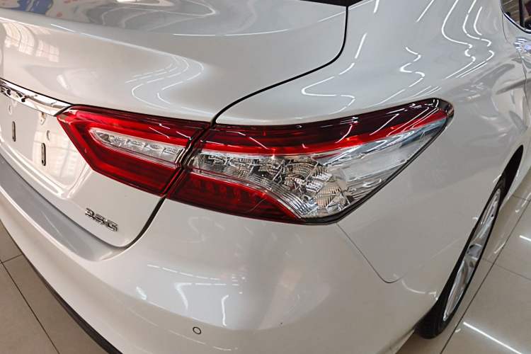 Used Toyota Camry 2018 2.5G Luxury Edition
