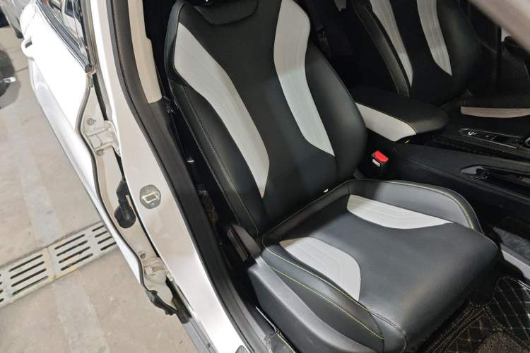 Used Geely Auto Coolray 2022 Bin Yue COOL 1.5TD DCT Hot Engine Edition