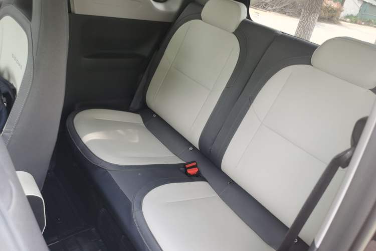 Used Geely Galaxy Panda 2025 210km Panda Kart Left Rear Seat