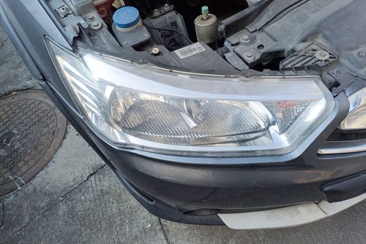 Used Citroen C-Quatre 2013 CROSS 1.6L Automatic Right Front Headlight