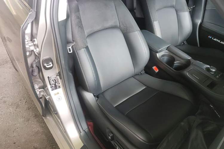 Used Lexus CT 2017 CT200h Comfort Edition Monochrome China V Standard
