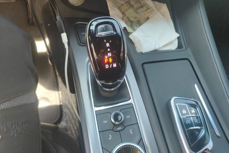 Used Cadillac CT5 2023 28T Luxury Edition (Standard Version) Gear Lever