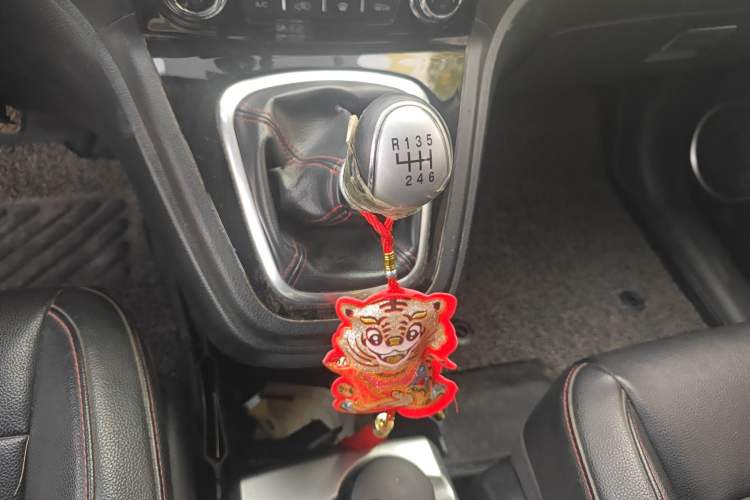 Used Haval H6 2013 Upgraded Model 1.5T Manual Two-Wheel Drive Elite Version