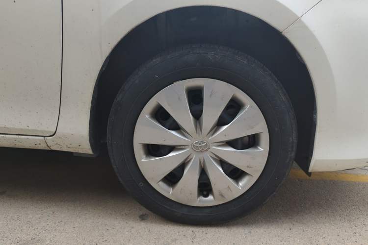 Used Toyota YARiS L Zhi Xiang 2020 1.5L CVT Leading Edition Right Front Wheel Hub