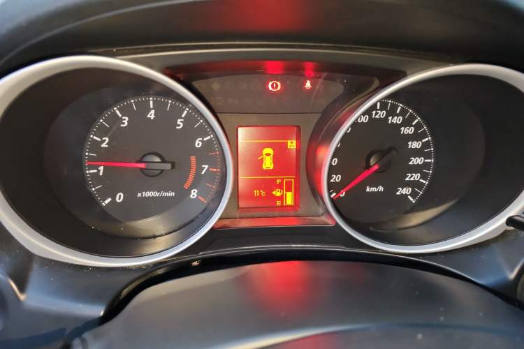 Used Mitsubishi ASX 2016 1.6L Manual Two-Wheel Drive Pioneer Edition
