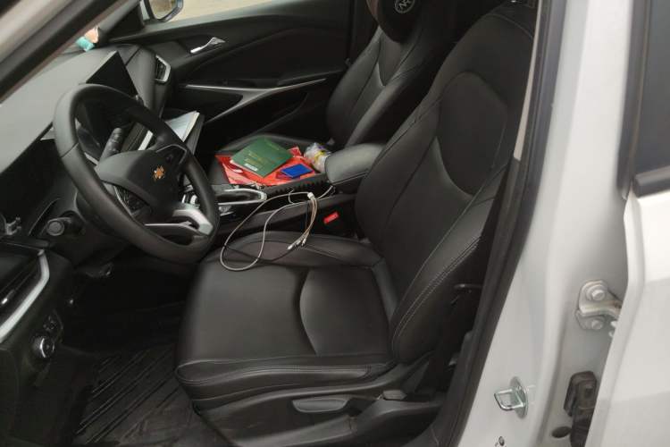 Used Chevrolet Menlo 2022 Star Enjoyment Edition Left Front Seat