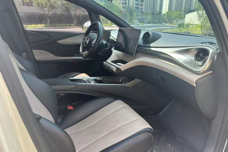 Used BYD Dolphin 2023 420 km Fashion Edition
