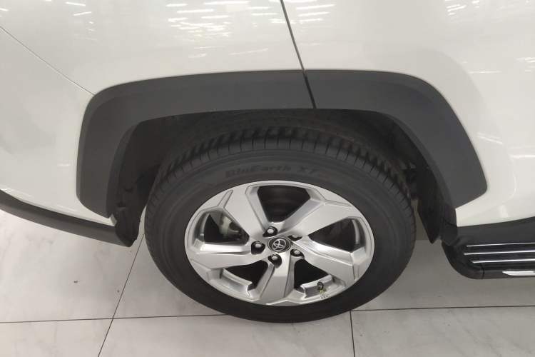 Used Toyota RAV4 2020 Dual-Engine 2.5L E-CVT Two-Wheel Drive Elite Edition