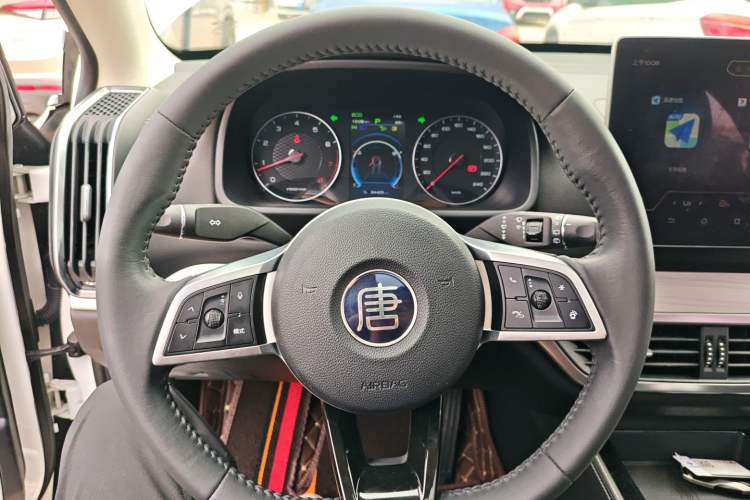 Used BYD Tang 2018 2.0T Automatic SmartConnect Luxury 7-Seater China V Emission Standard